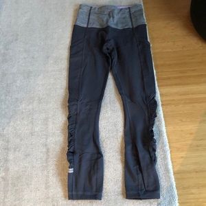 Lululemon speed up tight